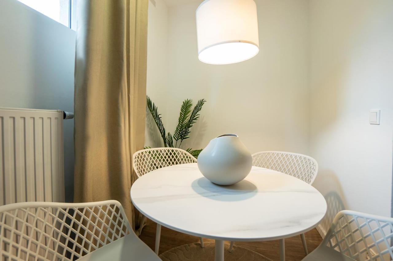 Riverside Work & Rest: Stylish City Apartment Vienna Exterior photo